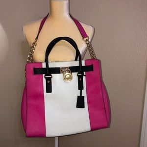 Michael Kors Large Leather Handbag 💓🖤